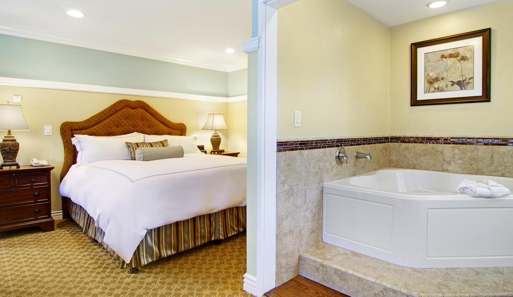 Wayside Inn Carmel-by-the-Sea Экстерьер фото
