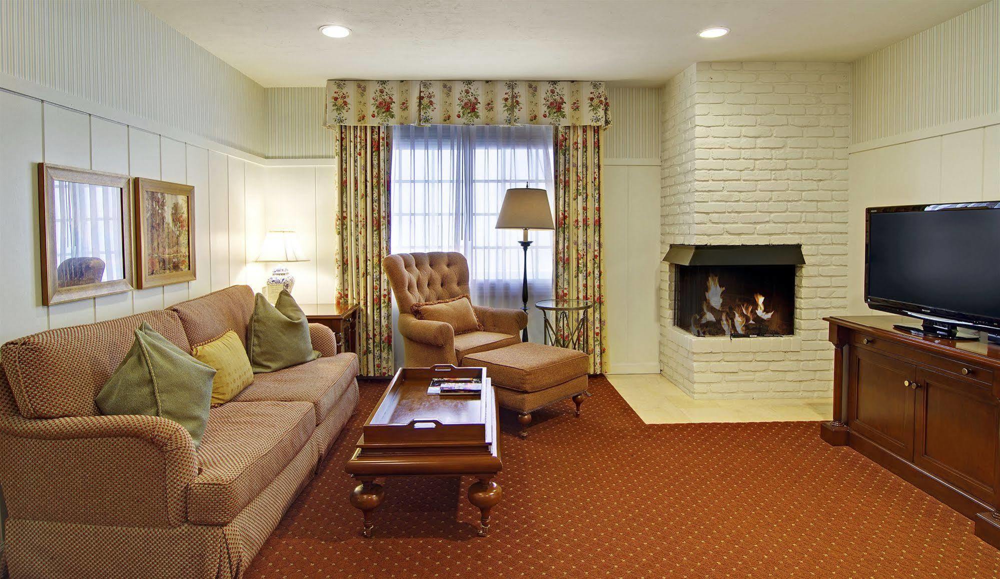 Wayside Inn Carmel-by-the-Sea Экстерьер фото