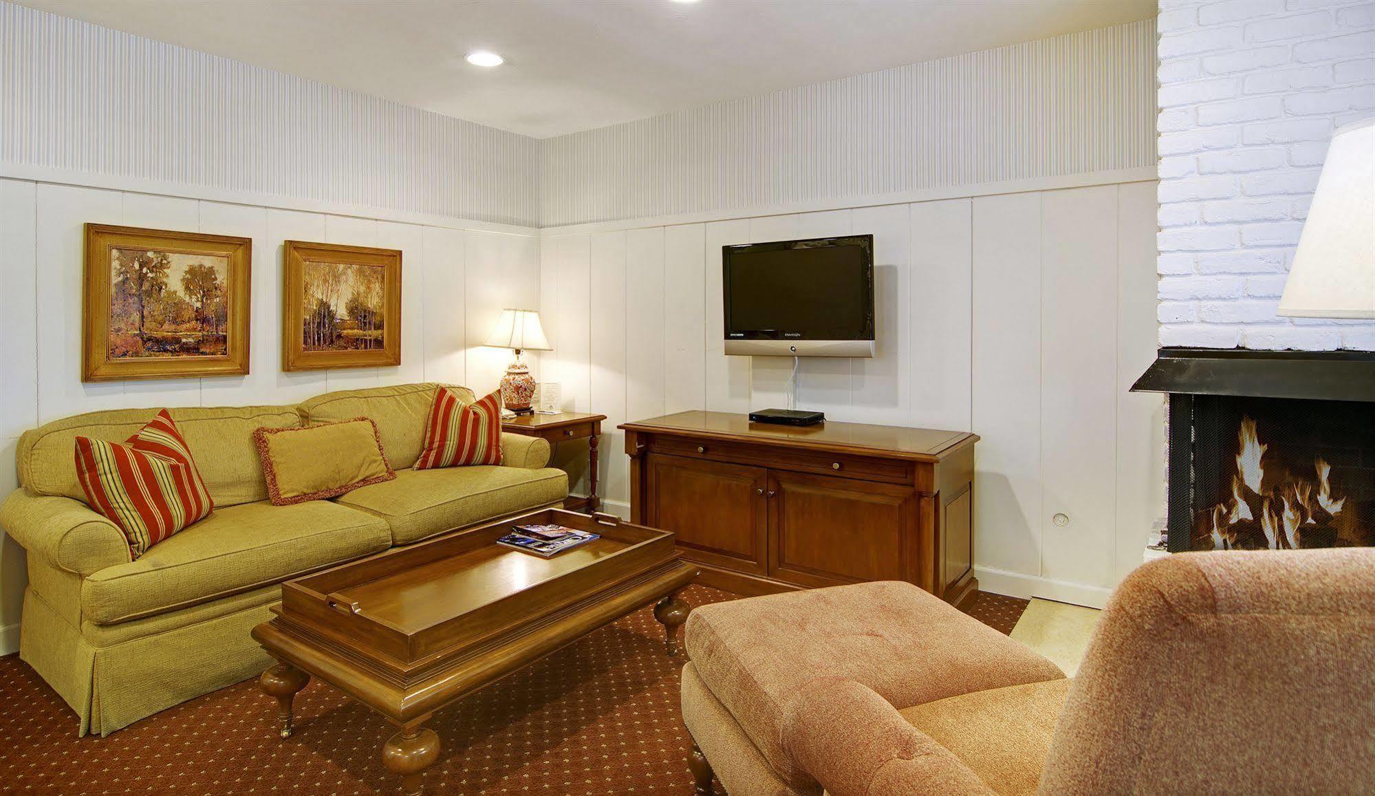 Wayside Inn Carmel-by-the-Sea Экстерьер фото